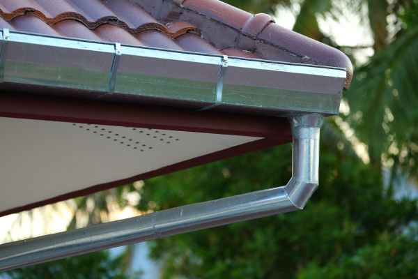 Metal Gutter Repair in College Station